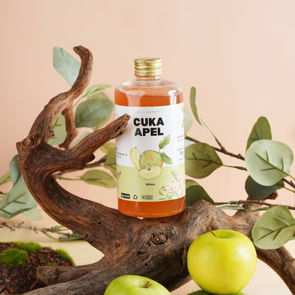 

Cuka Apel Premium 500mL - by DIVV Nature