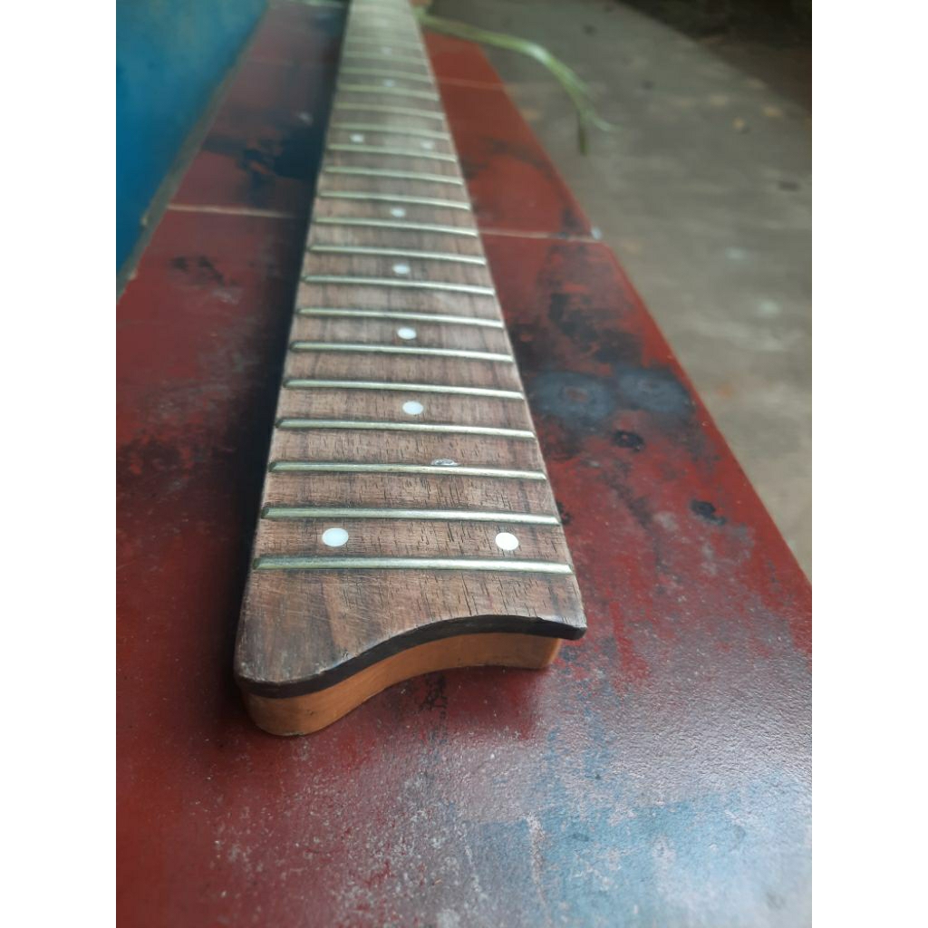 Neck bass 4 string dame