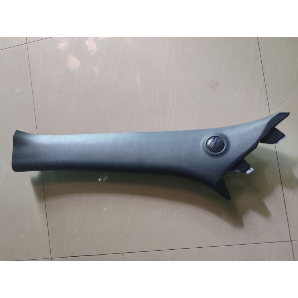 Garnish Cover Pilar Nissan Juke 2011-2017 ( Kiri )