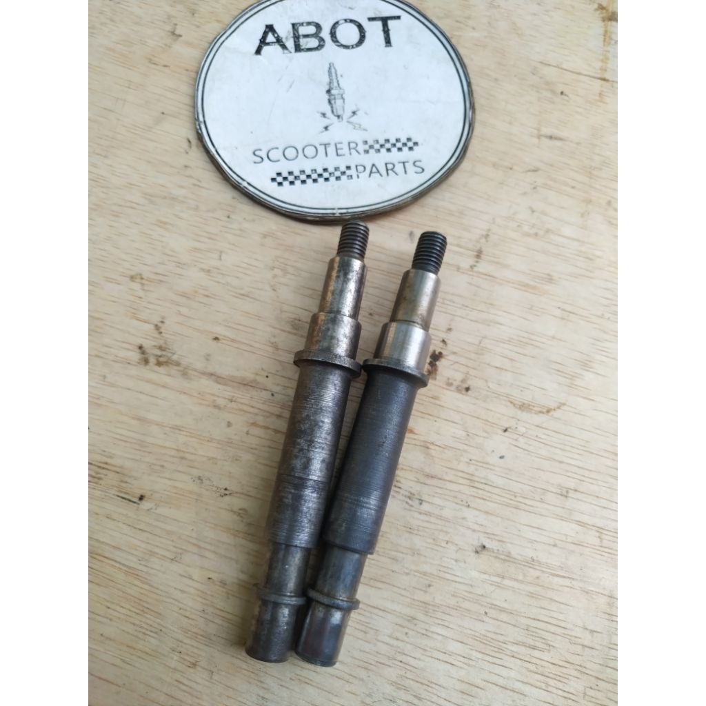 As gigi borobudur vespa px