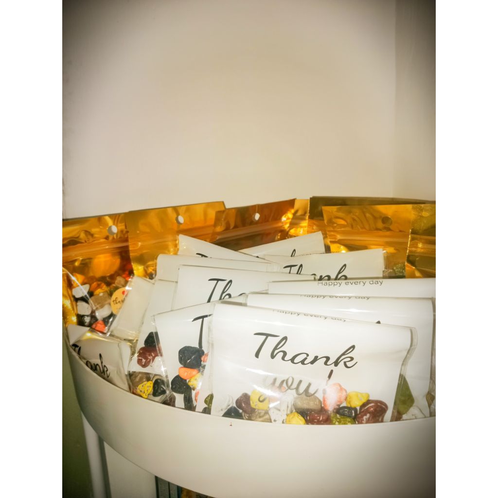 

COKELAT KERIKIL 1000 GRAM || OLEH-OLEH HAJI UMROH || KACABG ARAB