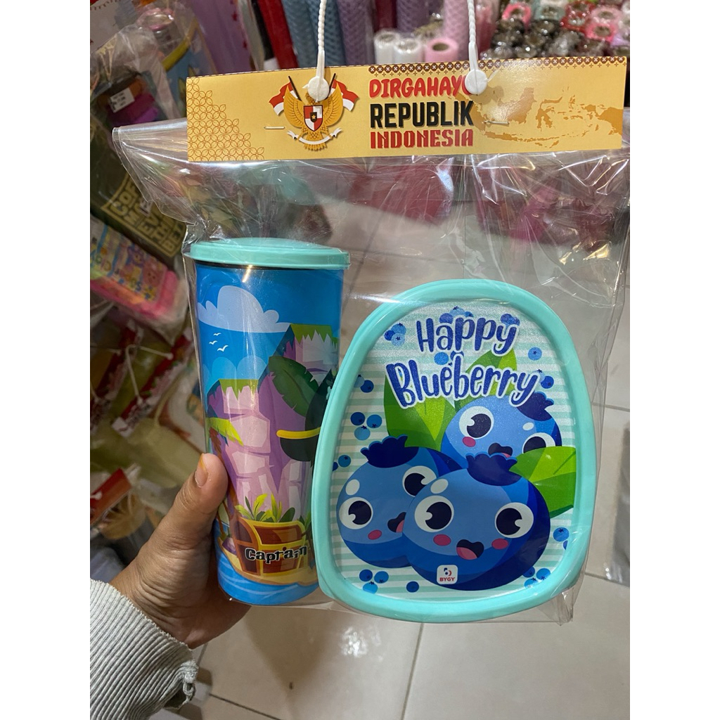 

HAMPER ULANG TAHUN | ACARA KANTOR | ACARA KELUARGA FREE KARTU UCAPAN DAN FOTO