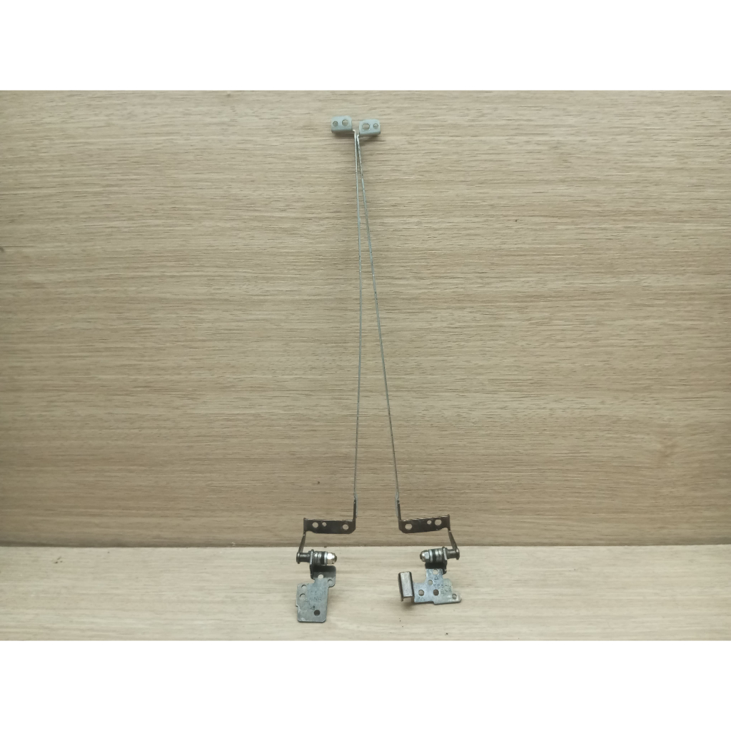 Engsel Toshiba  Satelite Toshiba L740 L745 L745D