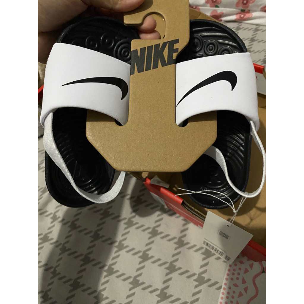 Sendal Anak Brand Nike Kawa