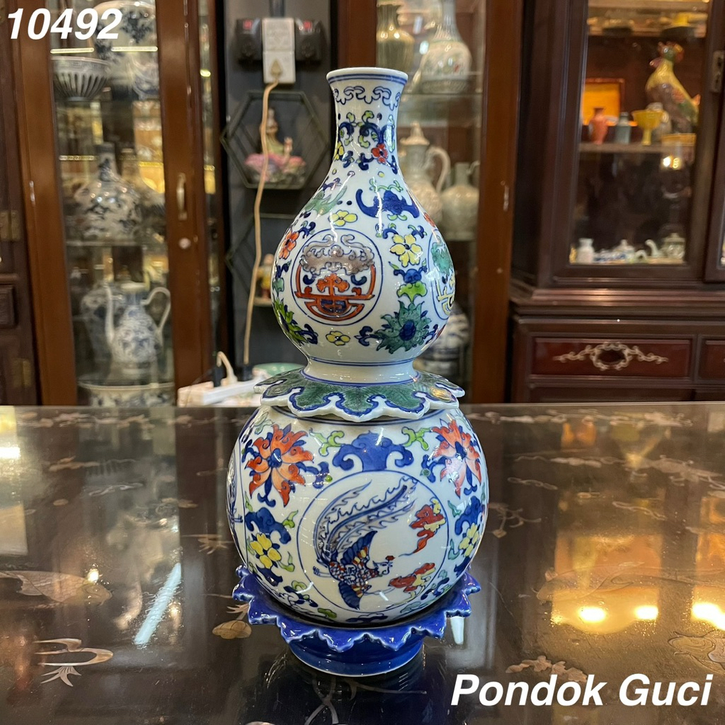 A Famile-Rose Base Diuble Groud guci antik, vas antik, keramik antik, barang antik, dekorasi rumah, 