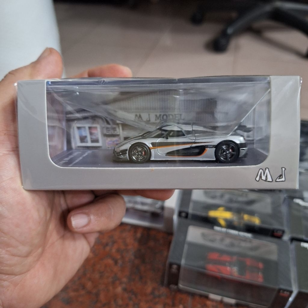 MJ Model Diecast Skala 64 Koenigsegg Agera Onr Sillver