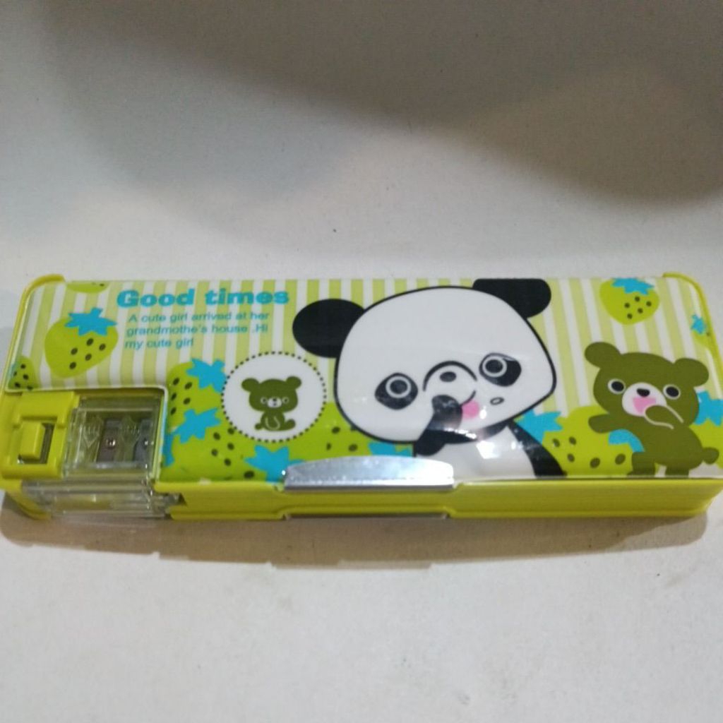 

kotak pensil pencet gambar panda