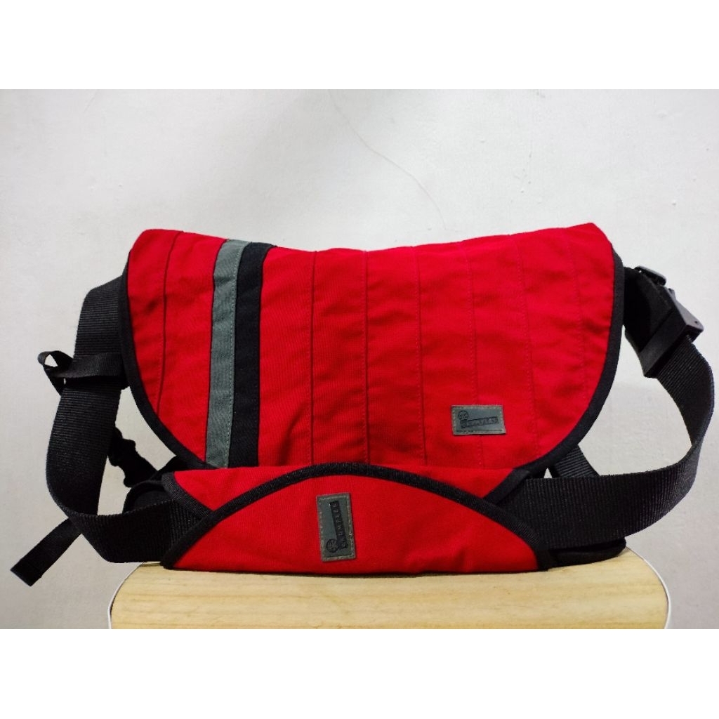 Crumpler The Barney Rustle Blanket Messengerbag Slingbag Shoulderbag