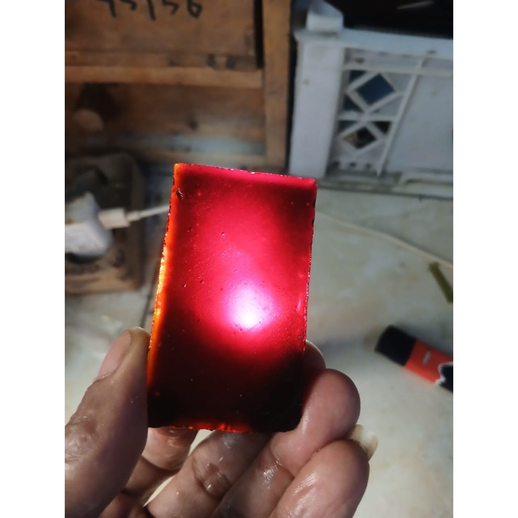 bahan batu akik obsi merah gelap ukuran 60×30×13 mm