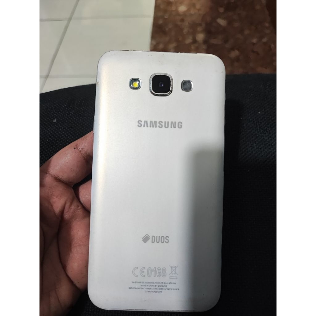 MESIN HANDPHONE ORIGINAL SAMSUNG E7 - E700 - NORMAL - TINGGAL NAIK LCD
