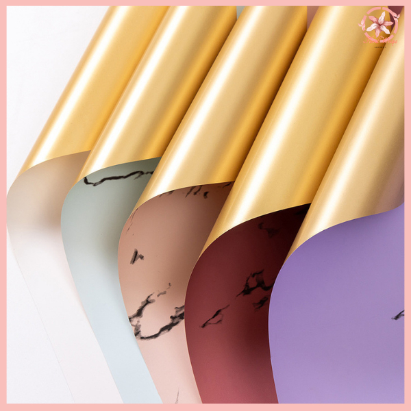 

PACK 20 Kertas Buket Bunga Gold Marble Buket Bunga Flower Wrapping Cellophane Marble Buket KB6105