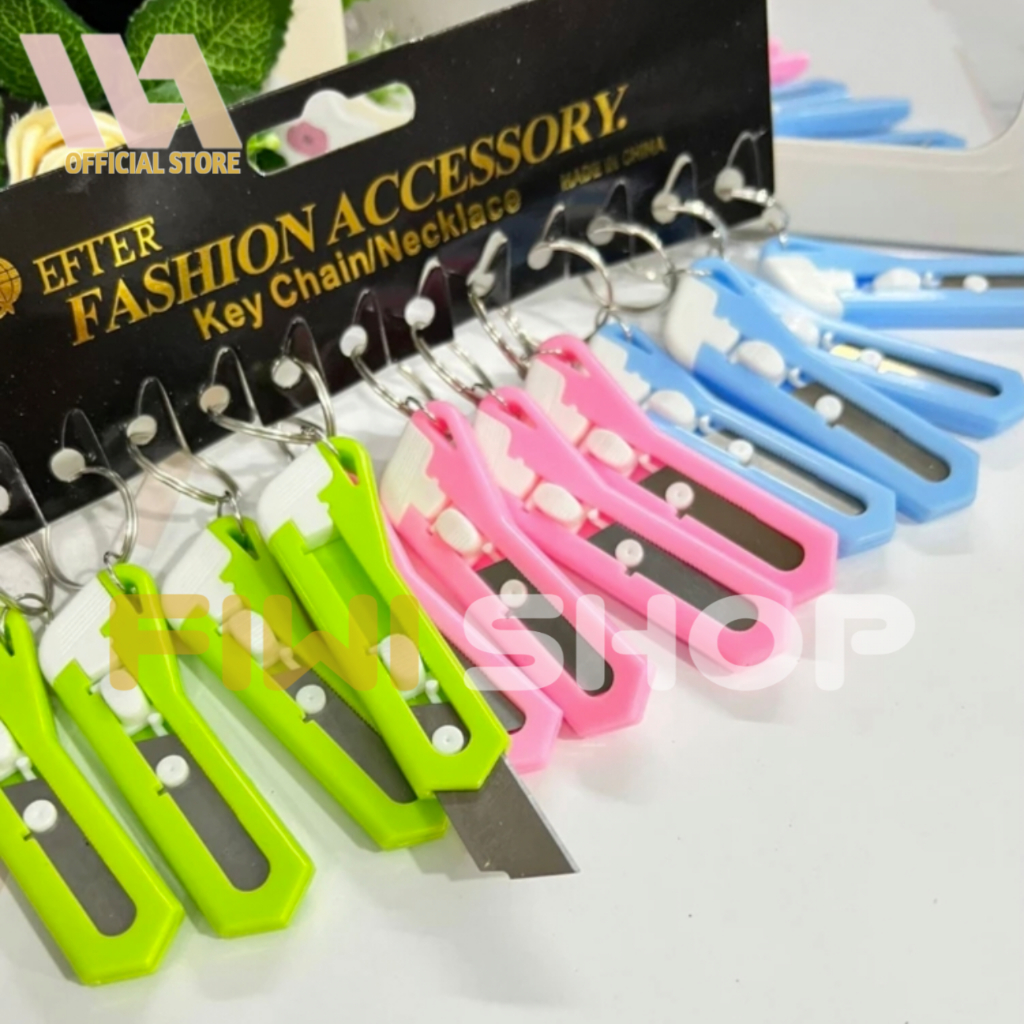 

[12 PCS] GANTUNGAN KUNCI BENTUK PISAU CUTTER MINI PRAKTIS / SILET TAJAM PEMOTONG PRAKTIS