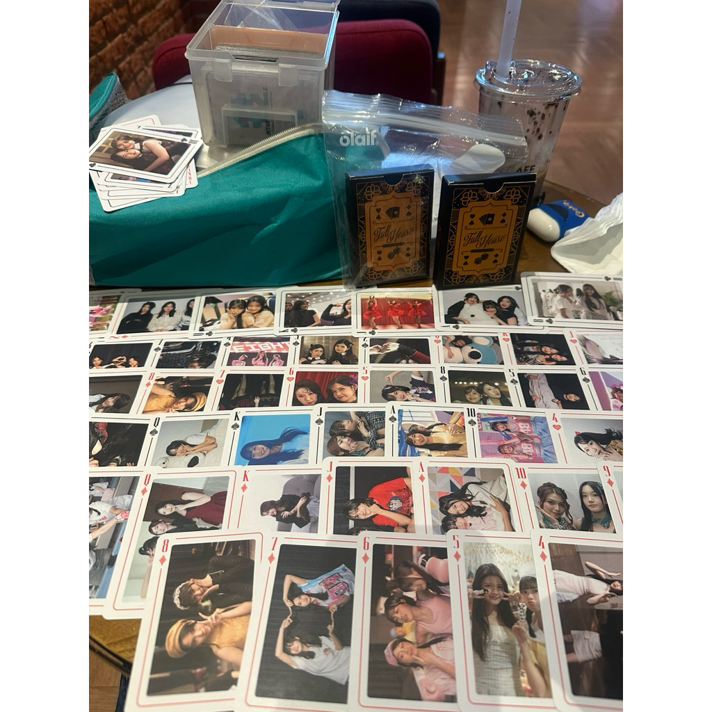 

PLAYING CARD KARTU REMI JKT48 FULL HOUSE BENEFIT ACE OFFICIAL