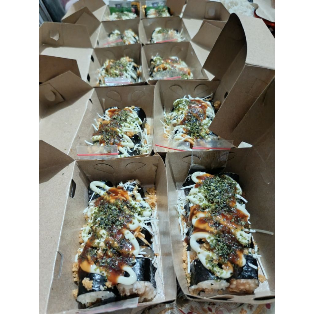 

Cheese Karage Sushi by @oishii_sby