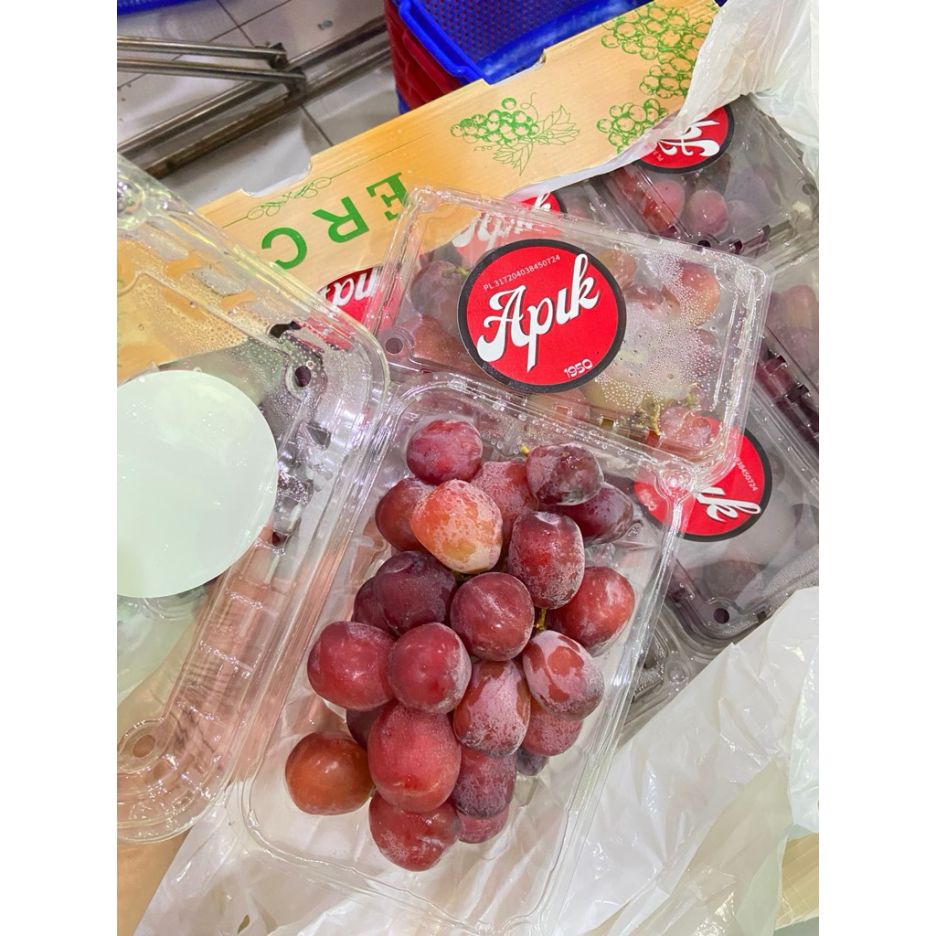 

Flaf Fruit - Anggur Muscat merah / pack 500 gram