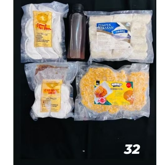 

Palket Hemat Dbaloy No.32 | cireng isi ayam suwir ,pempek bandeng + cuko,cireng salju,chikem katsu