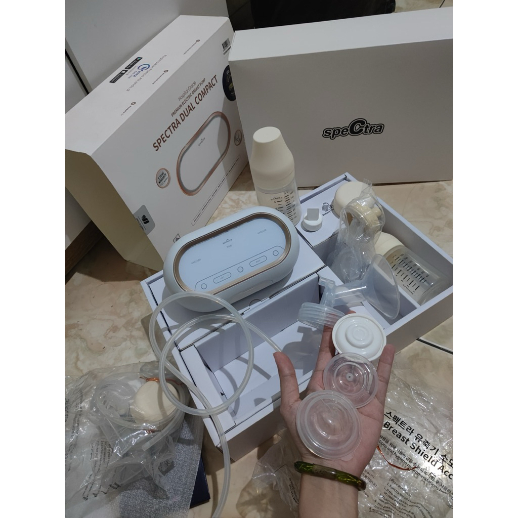 Spectra dual compact