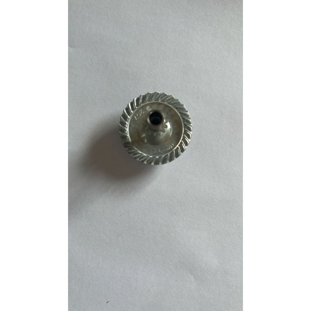 Drive gear & mainsaft okuma cedros 4000