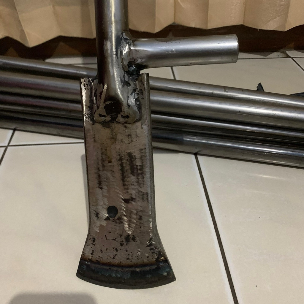 Dodos Tanah bilah per truk asli - Dodos linggis tanah