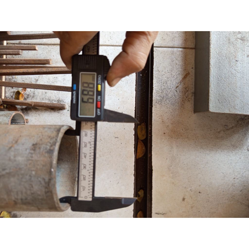 pipa galvanis 2½ inc tebal 3mm