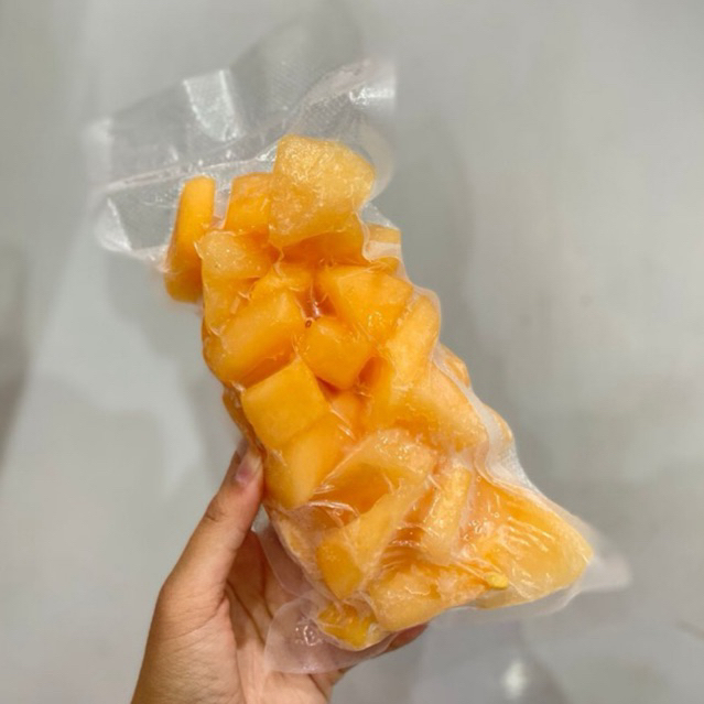 

500gr Daging melon HIDROPONIK lavender & emerald frozen melon beku MANIS MATANG kondisi frozen bagus dan pasti manis