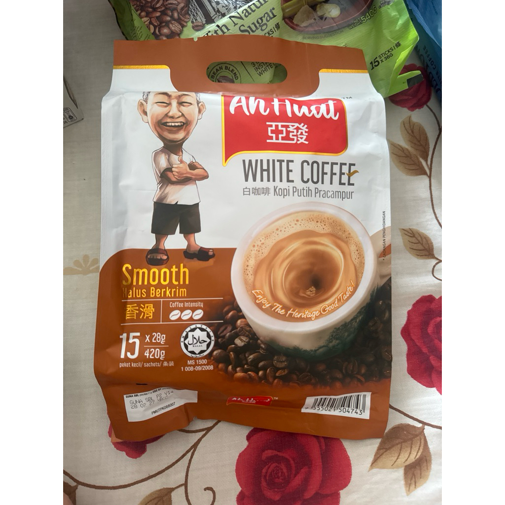 

AH HUAT SMOOTH WHITE COFFEE 15sachets 420gr