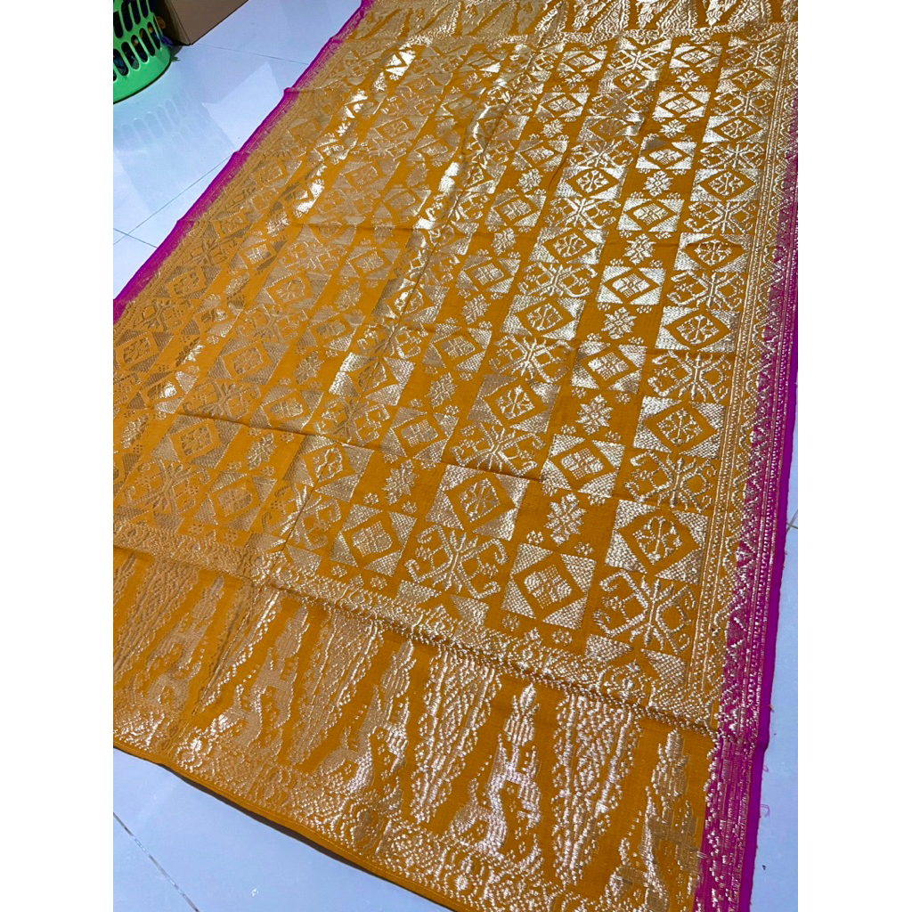 Sepasang Kain Tenun Songket Cendana, Sidemen Bali (home made)