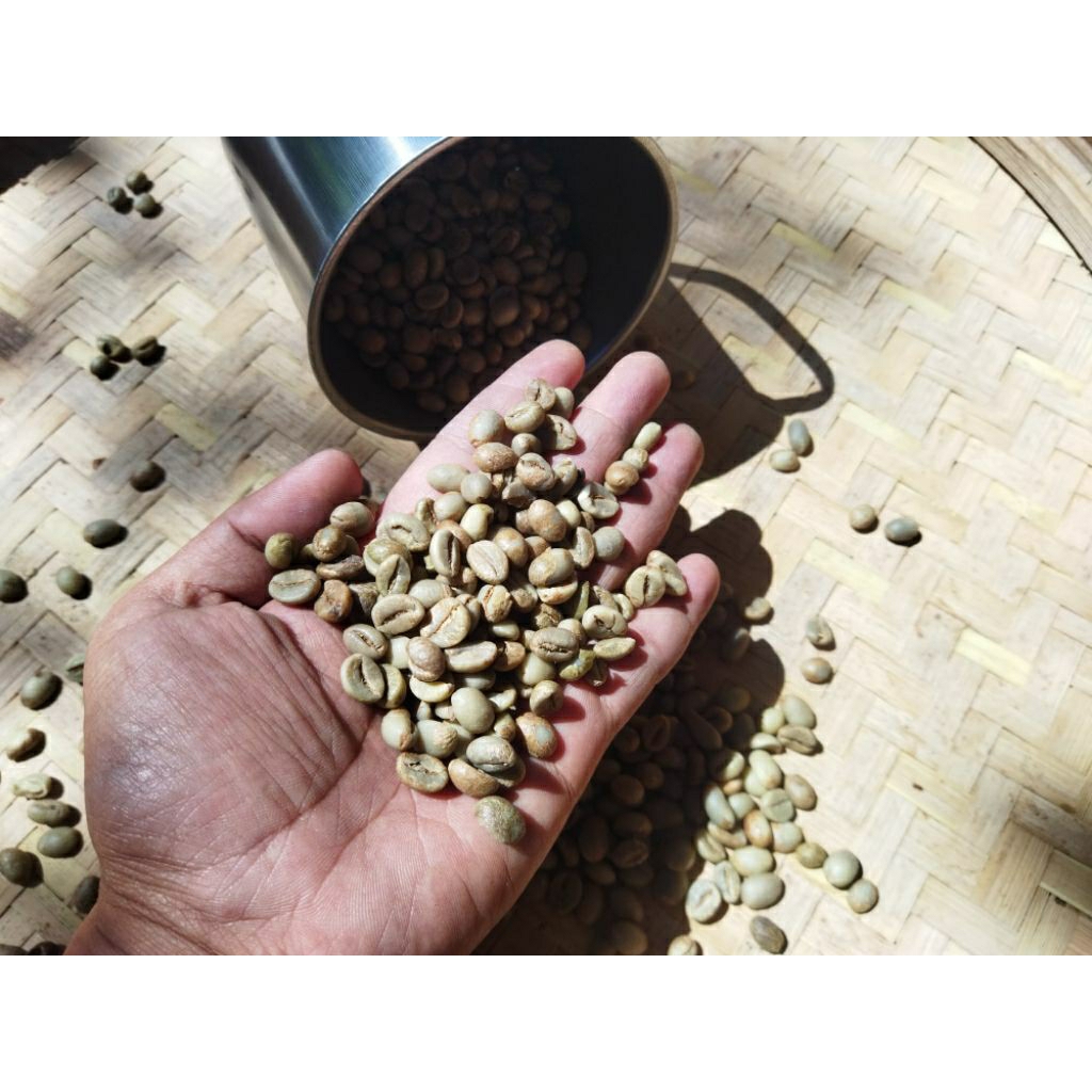 

Green Bean robusta Kagura coffee 1kg