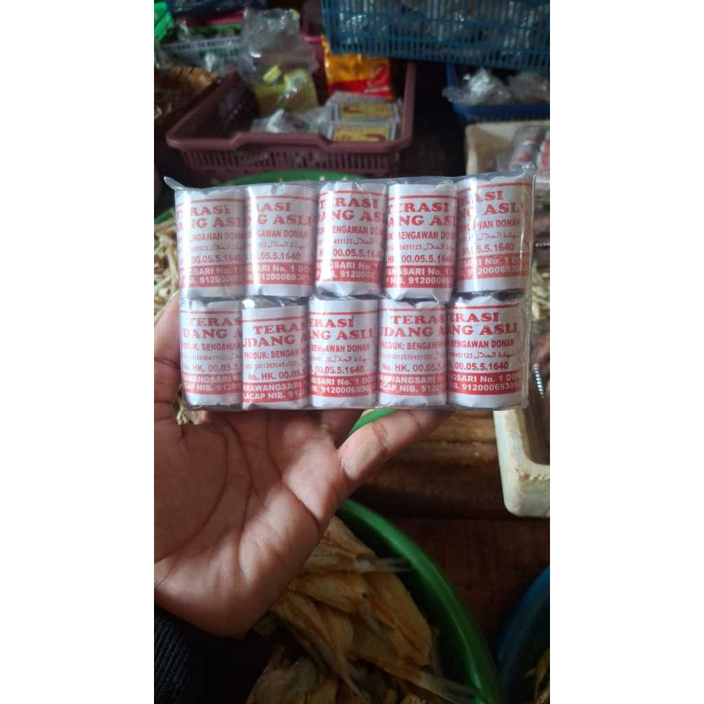 

TERASI CILACAP ISI 10 MURAH BUATAN NELAYAN ASLI