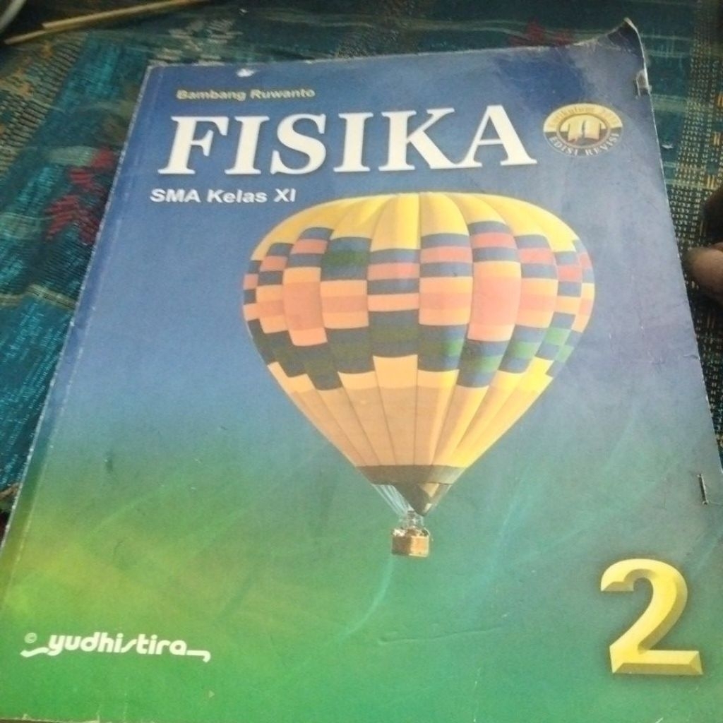 Buku fisika 2 SMA revisi Yudhistira