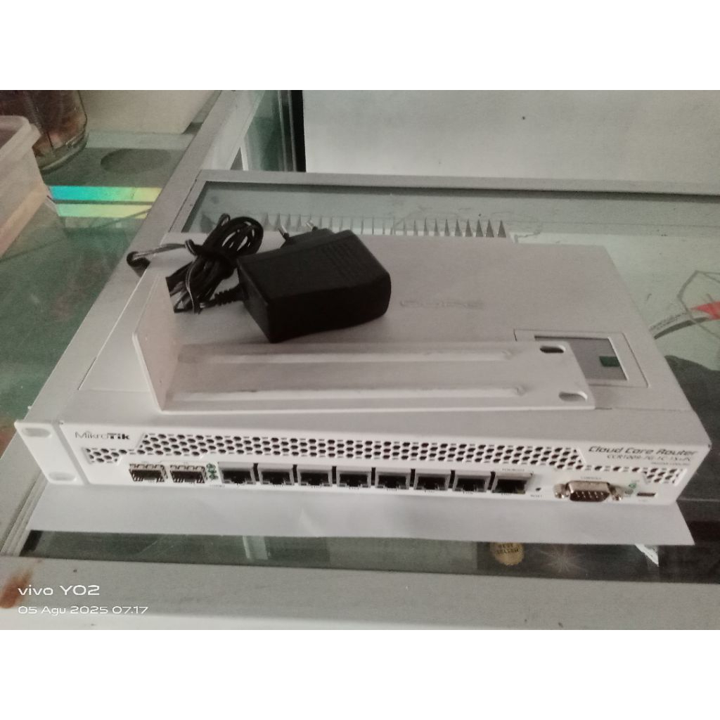 mikrotik CCR 1009-7g-1c-1S+PC