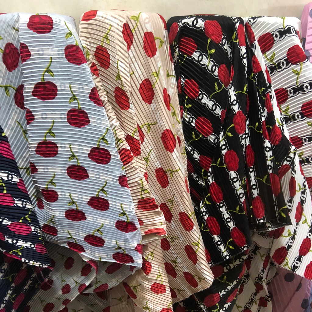 kain satin plisket motif bunga - kain plisket motif premium enk