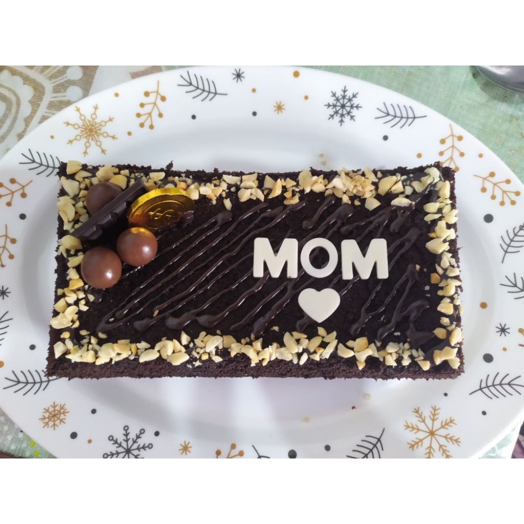 

Brownies Kukus Custom Nama ukuran 20x10cm | Brownies Hias