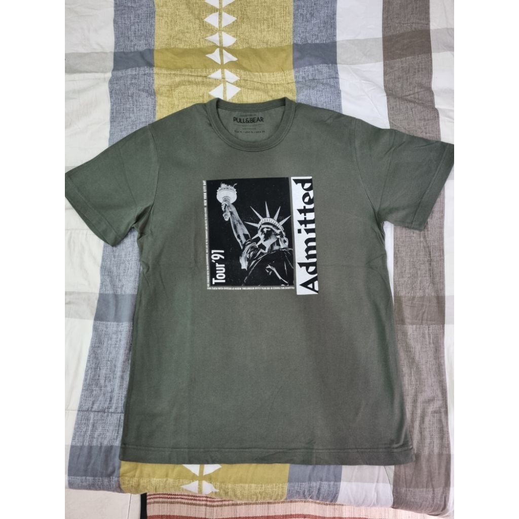 Baju Kaos Pull and Bear - T-shirt ORIGINAL 100% Made In Portugal