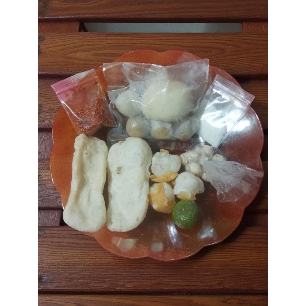 

BASO ACI JUMBO AYAM SUWIR / BASO ACI JUMBO ISI AYAM SUWIR PEDAS