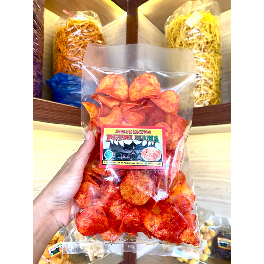 

KERIPIK SANJAI BALADO PEDAS MANIS SANJAI PUTRI MAMA PAYAKUMBUH- keripik singkong pedas manis /balado bulat pedas manis / sanjai khas minang / oleh oleh khas padang