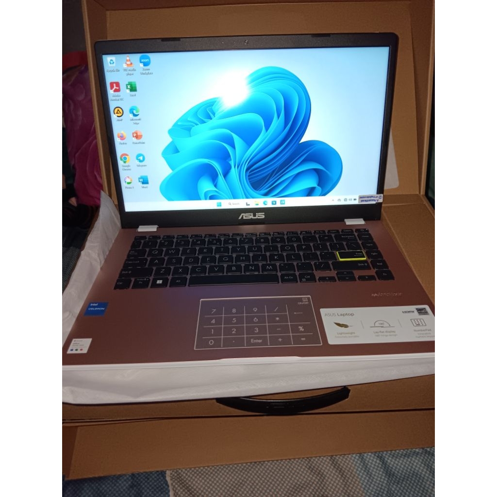 LAPTOP ASUS Vivobook Go 14 model E410KA-FHD4822M CEL N4500 8GB 256GB (SECOND)