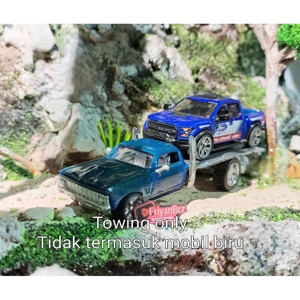 Diecast Hotwheels custom Chevy Chevelle SS Towing truck lossbak bak loose