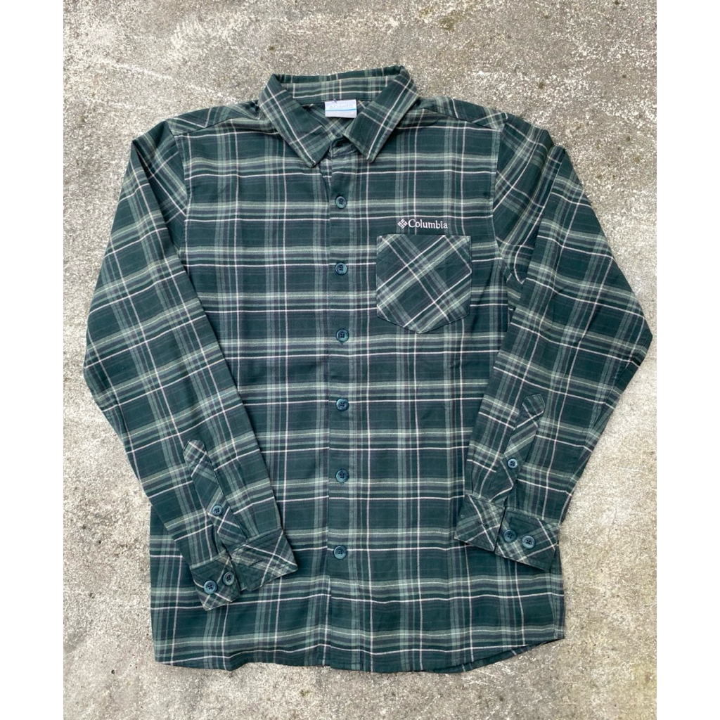 Kemeja Columbia