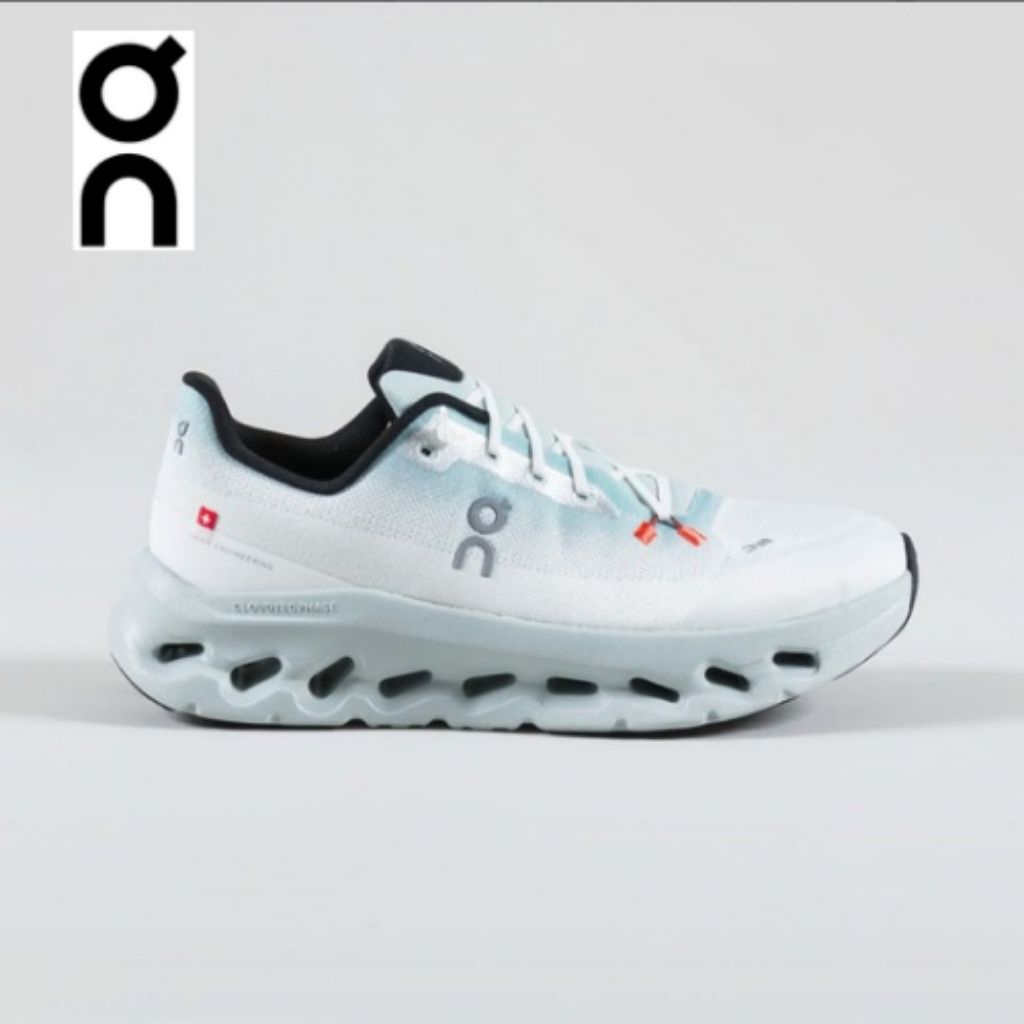 On cloud tilt mineral ivory shoes