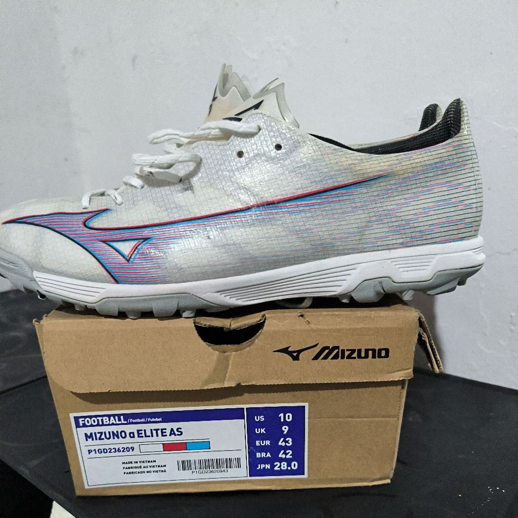 Sepatu Futsal / Mini Soccer Mizuno ALPHA ELITE TF Made In VIETNAN  NO 43 Second