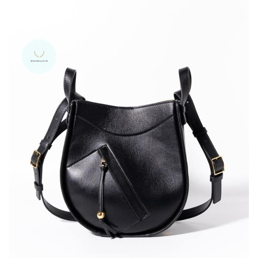 Loewe Hammock slice bag in shiny calfskin Black & Dark Burgundy