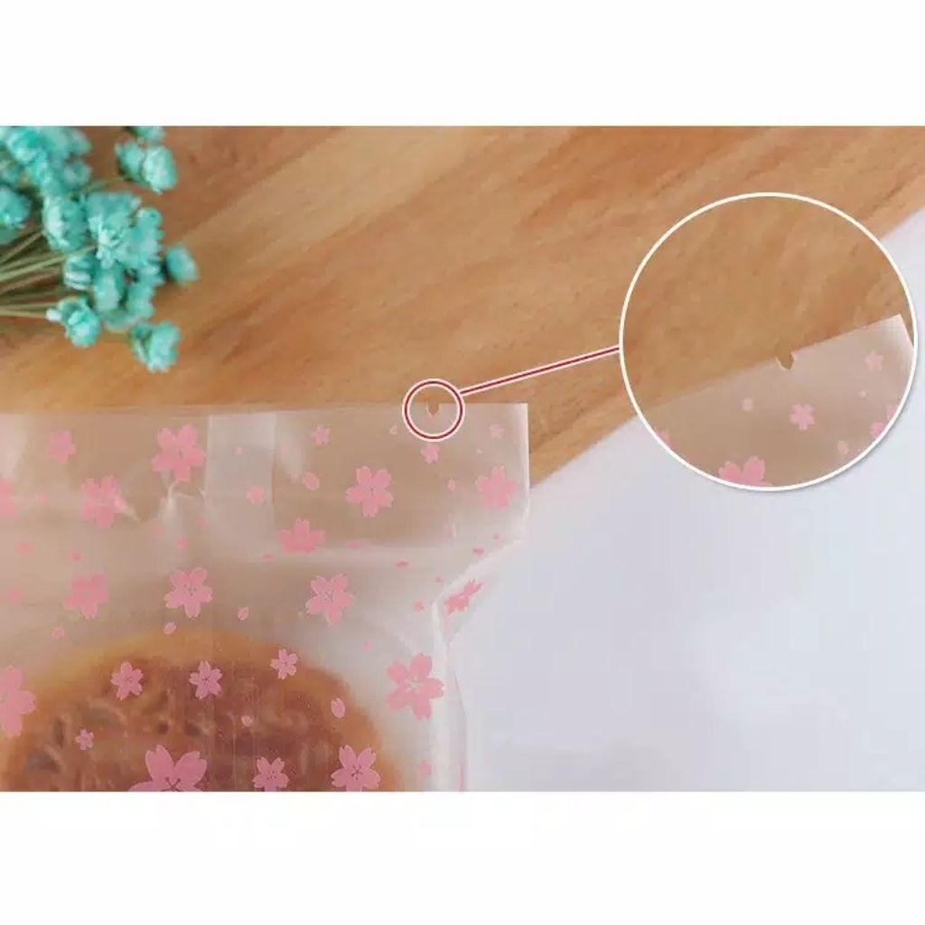 

Plastik Nastar Motif Sakura Pink Kecil