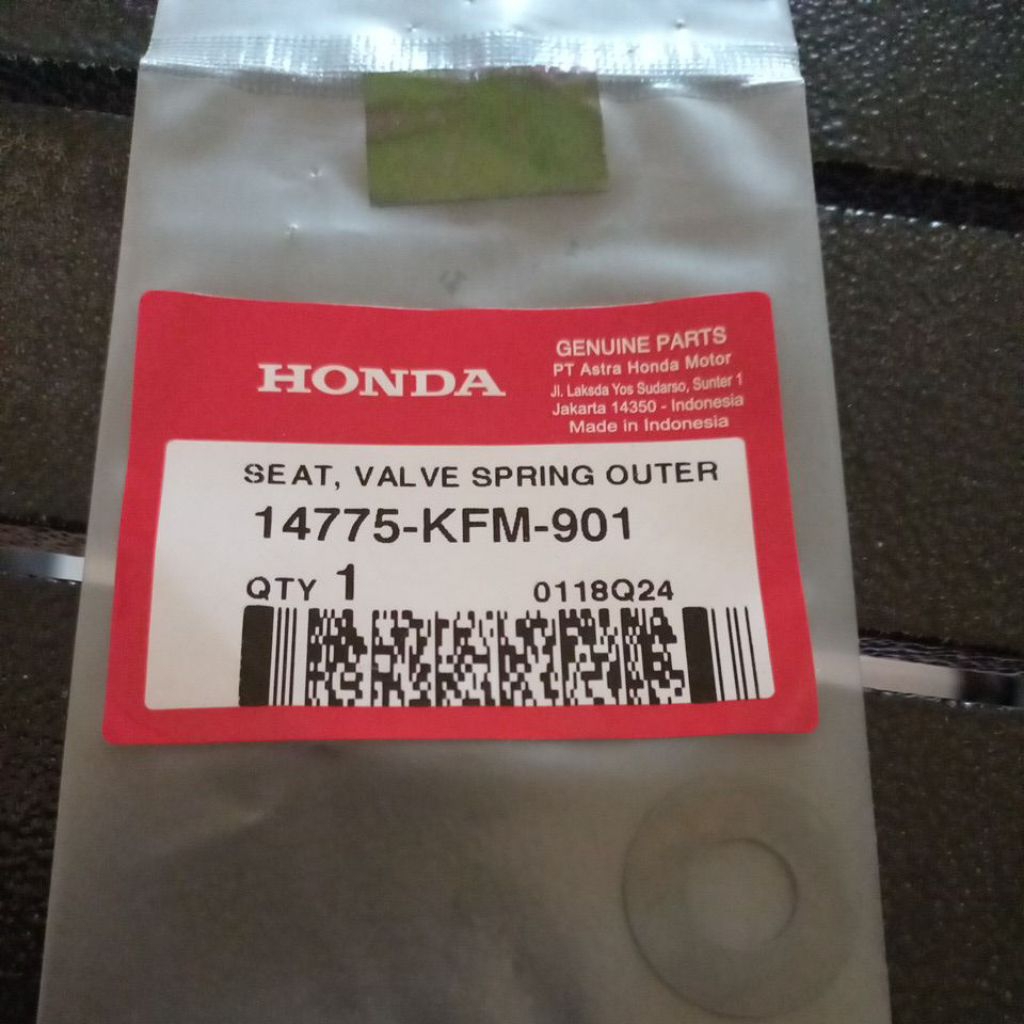 Seat Valve Spring Outer Kharisma Supra X 125 Revo Legenda Supra X 125 Injection 14775KFM901