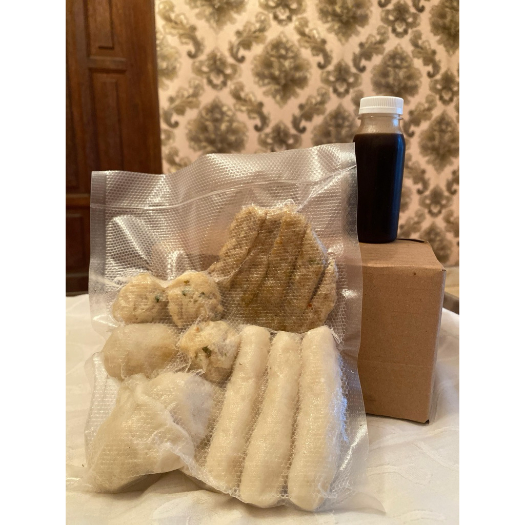 

Pempek campur isi 10pcs [Pempek Made by Blessmom]