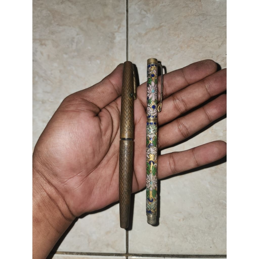 

sepasang bolpen jadul antikk unik peninggalan mbah