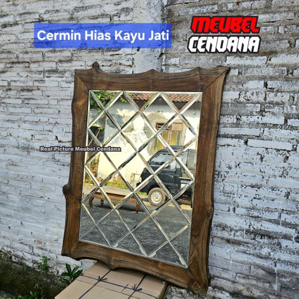 cermin hiasan dinding , cermin kaca frame kayu jati , cermin hias estetik klasik