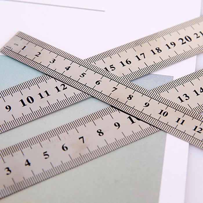 

PROMO Penggaris Besi 100 Cm / Steel Ruler Garisan 100 Cm EDL8100Y