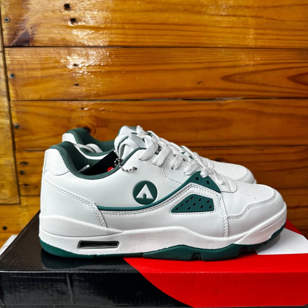 UNISEX PRIA DAN WANITA SEPATU AIRWALK ORIGINAL 100% AIRWALK CONRAD OFF WHITE GREEN LEATHER SEPATU PR