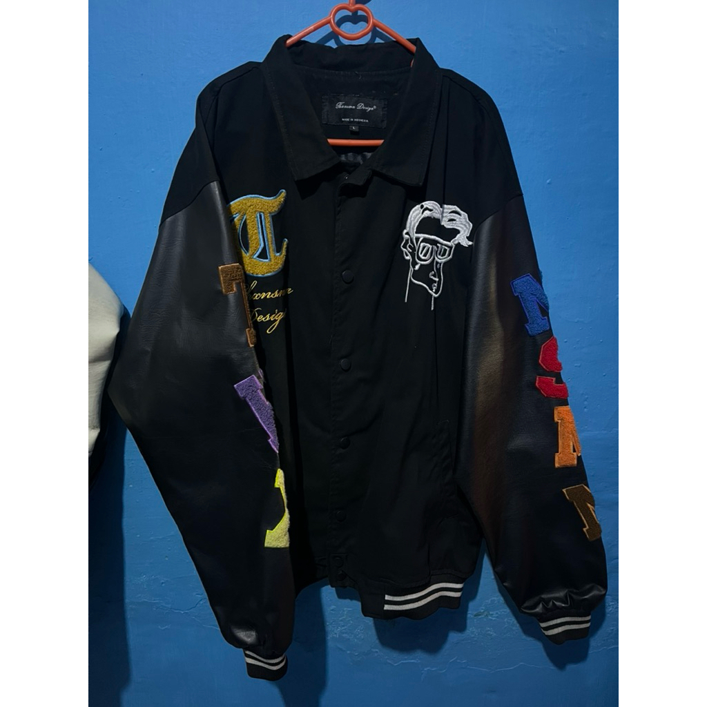 Varsity Thanksinsomnia